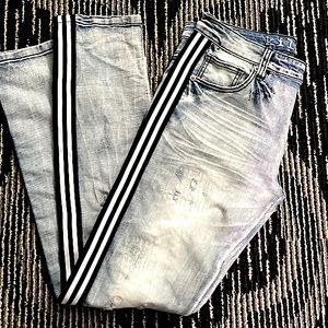 Super Cool Kilogram Jeans!